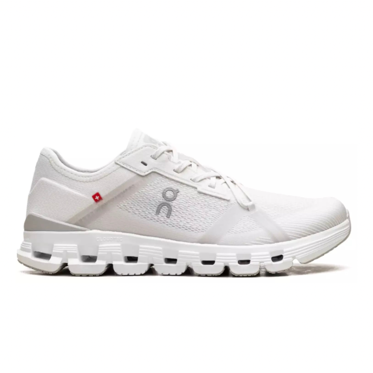 On Running Cloud X 4 AD White Wolf