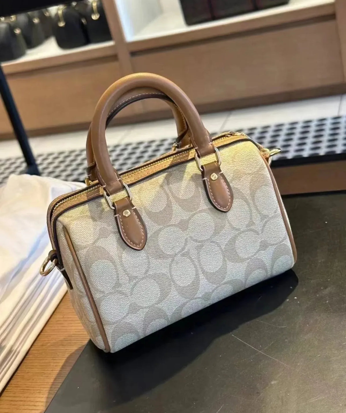 Original Outlet Coach Signature Rowan Satchel Bag