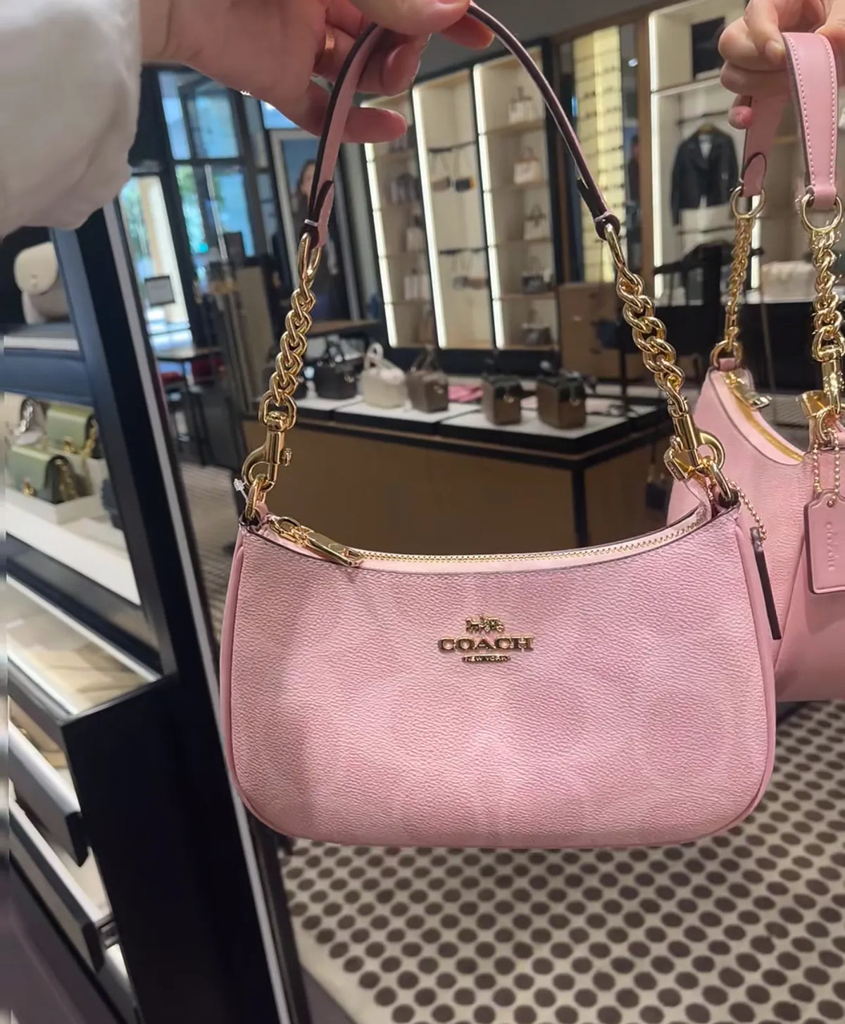 Original Outlet Coach Pink Women Shoulder Bag Cal51 Teri