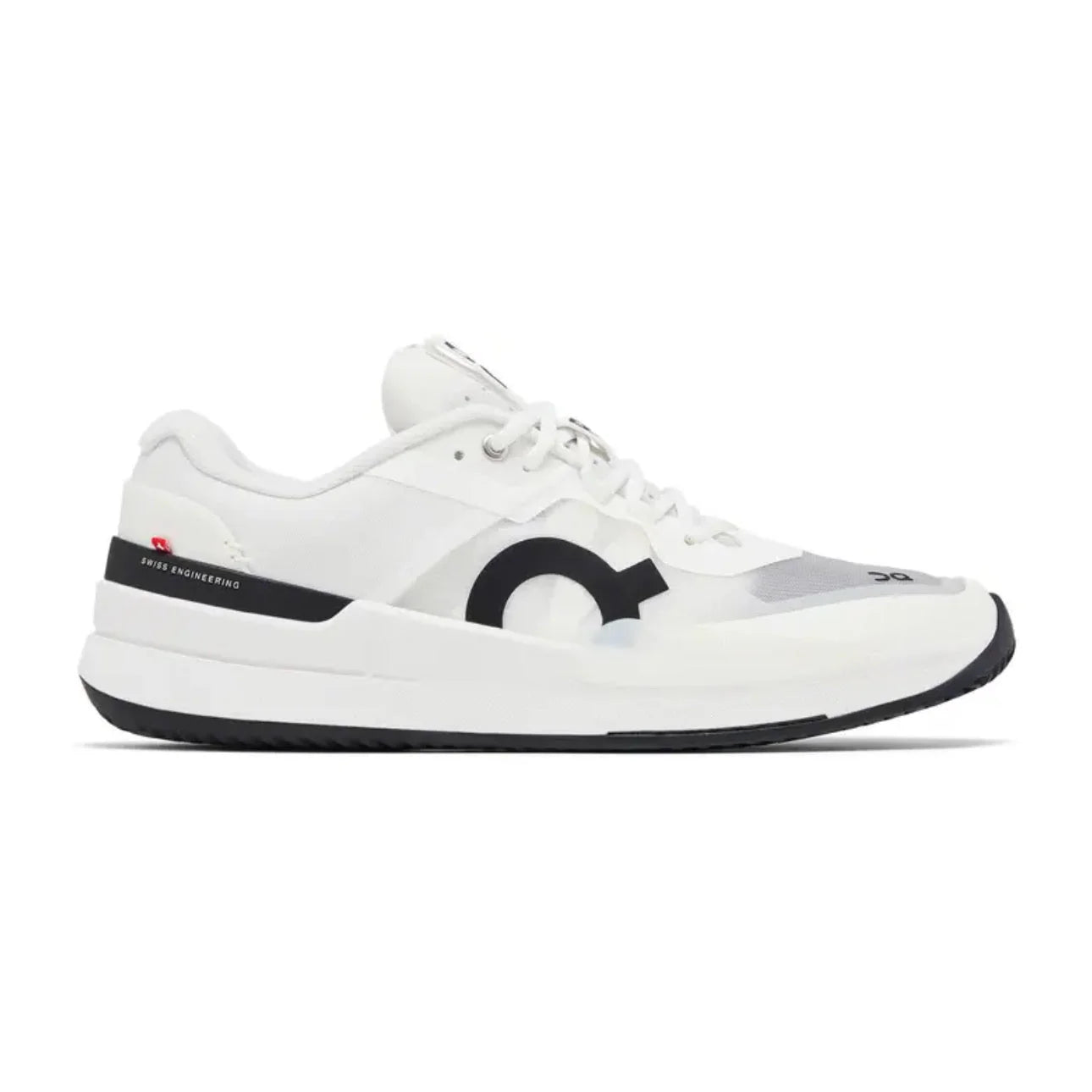 ON The Roger Pro 2 Clay 'White Black'