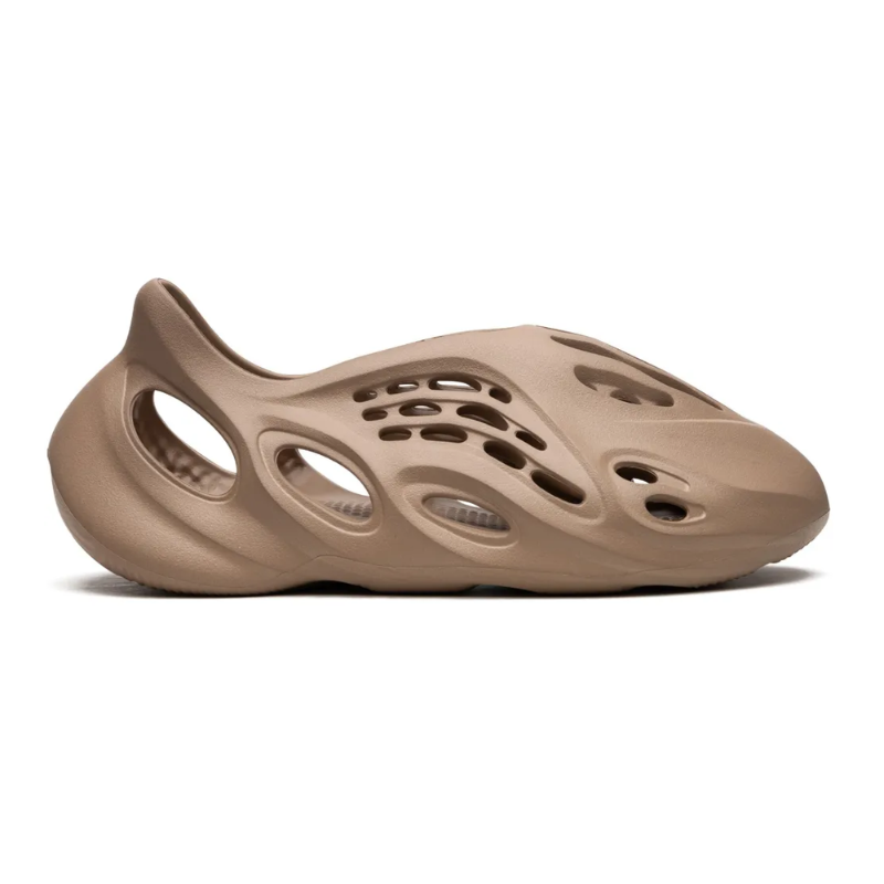 Adidas Yeezy Foam RNNR – Clay Taupe