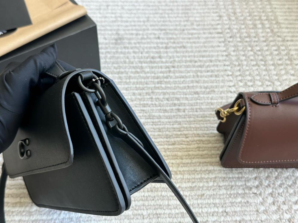 Original Outlet Coach Black Women Shoulder bag
