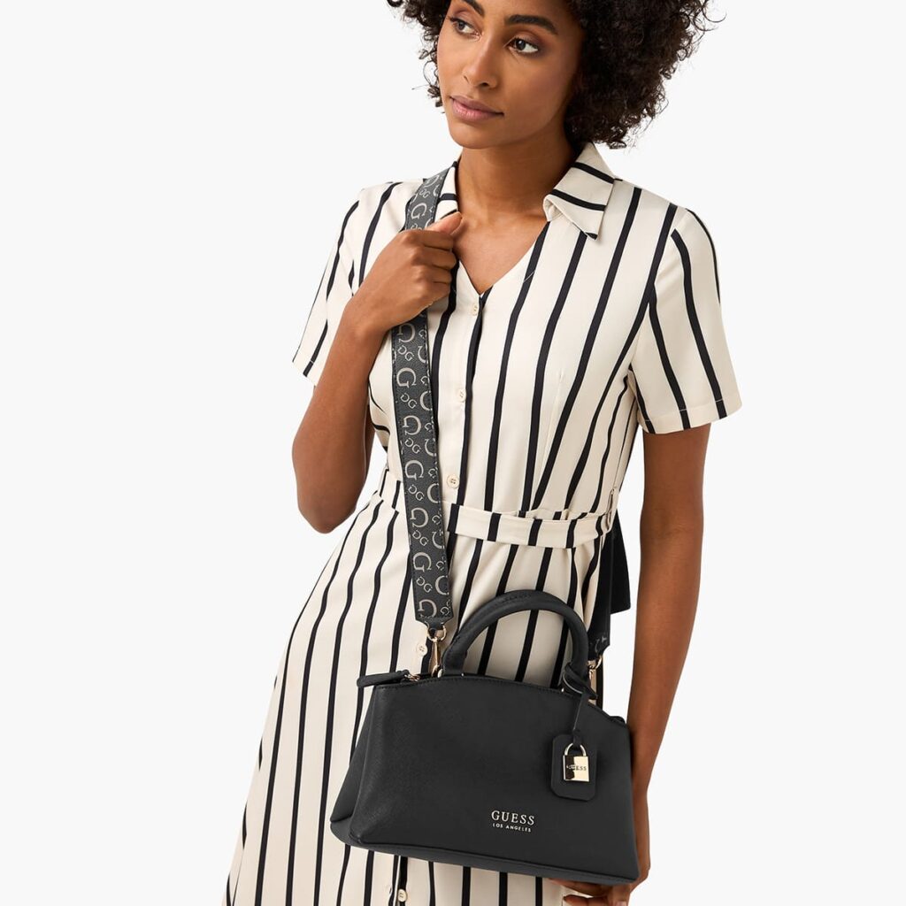 Original Outlet Guess Black Women Handbag Sa917706