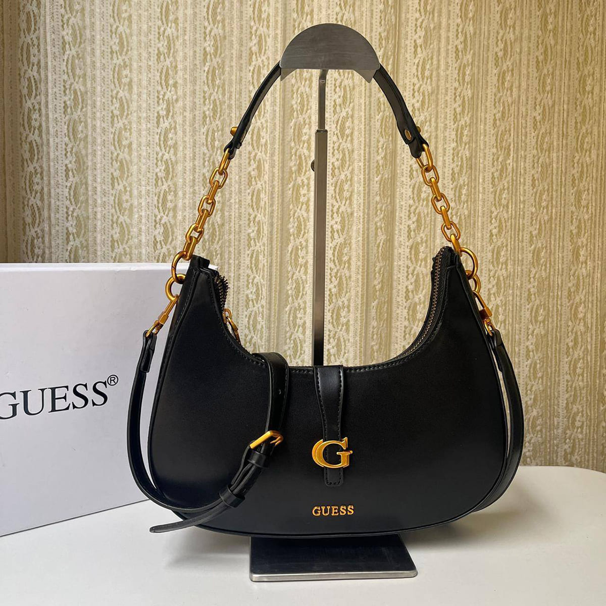 Original Outlet Guess Kuba shoulder bag
