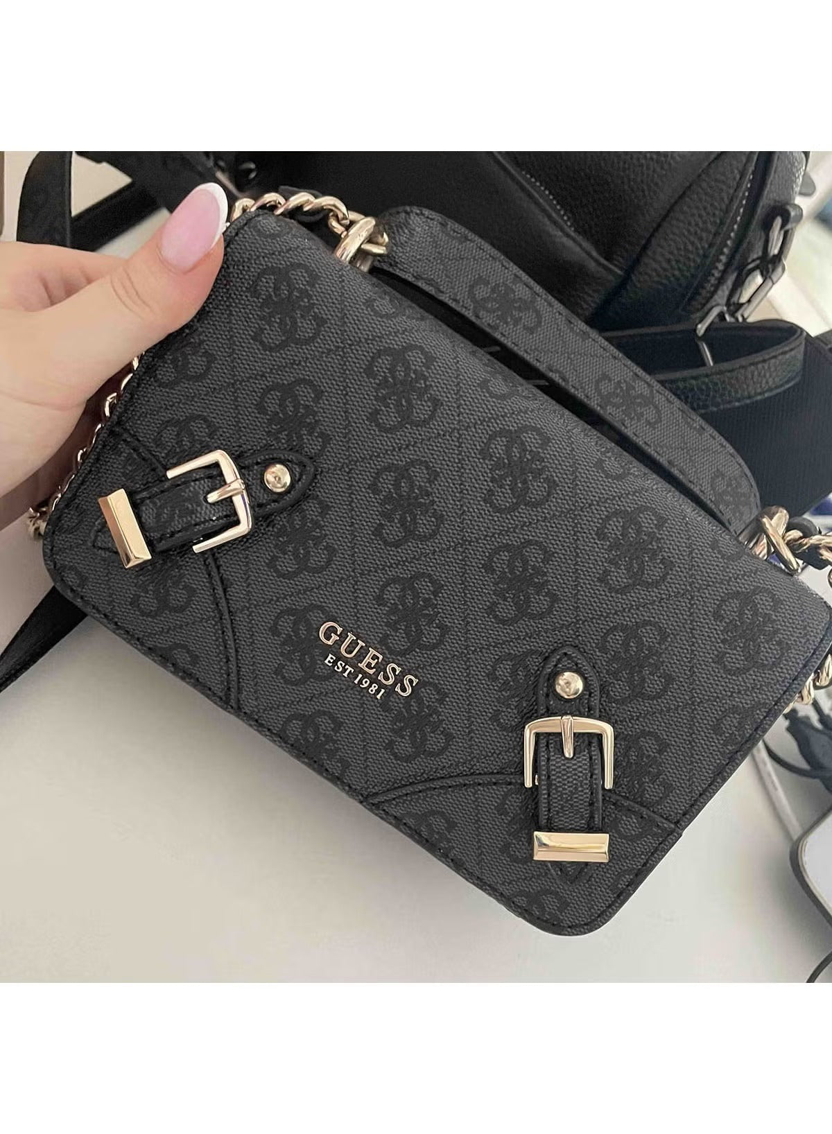 Original Outlet Guess Coal Black Women Crossbody