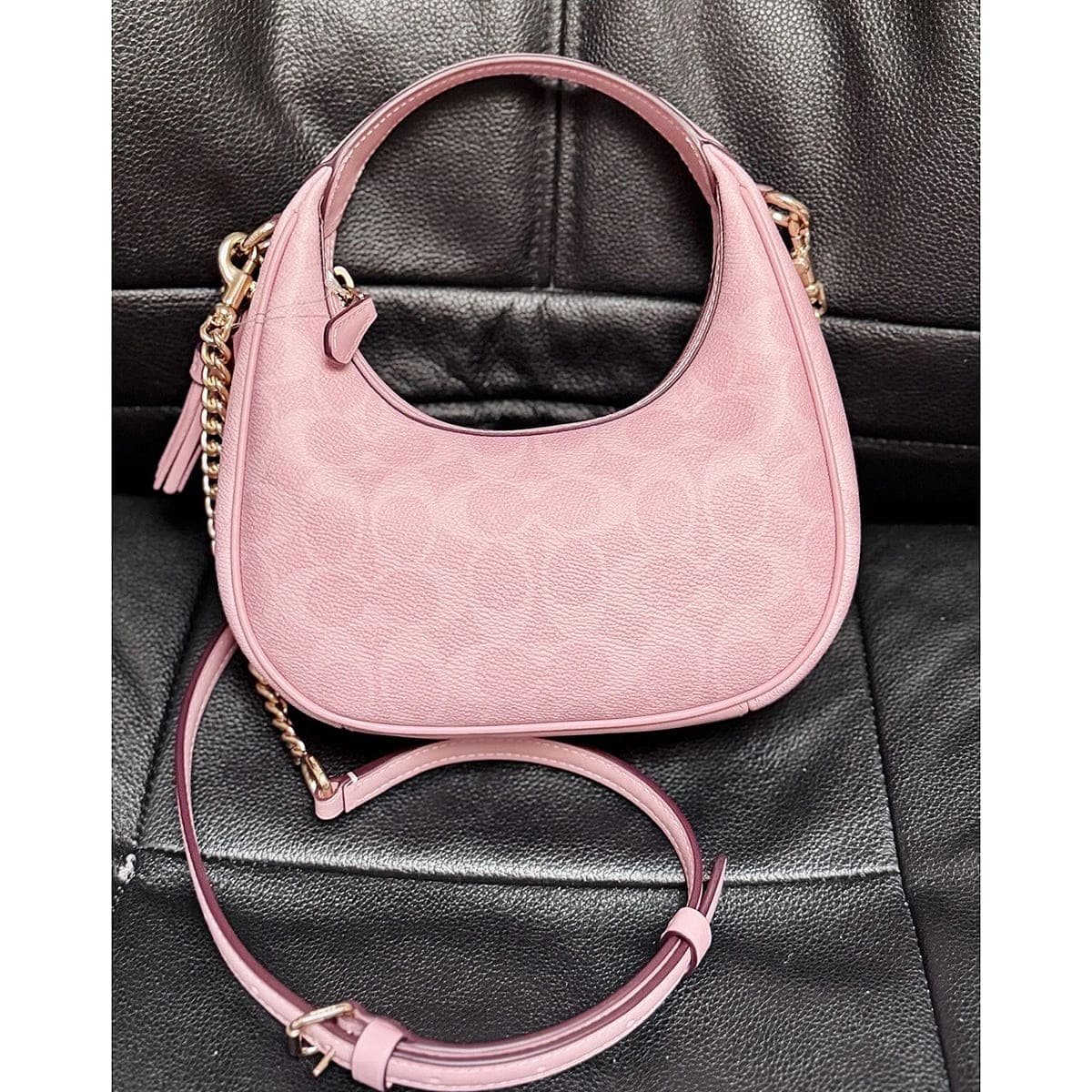 Original Outlet Coach Powder Pink Women Crossbody bag CAM83