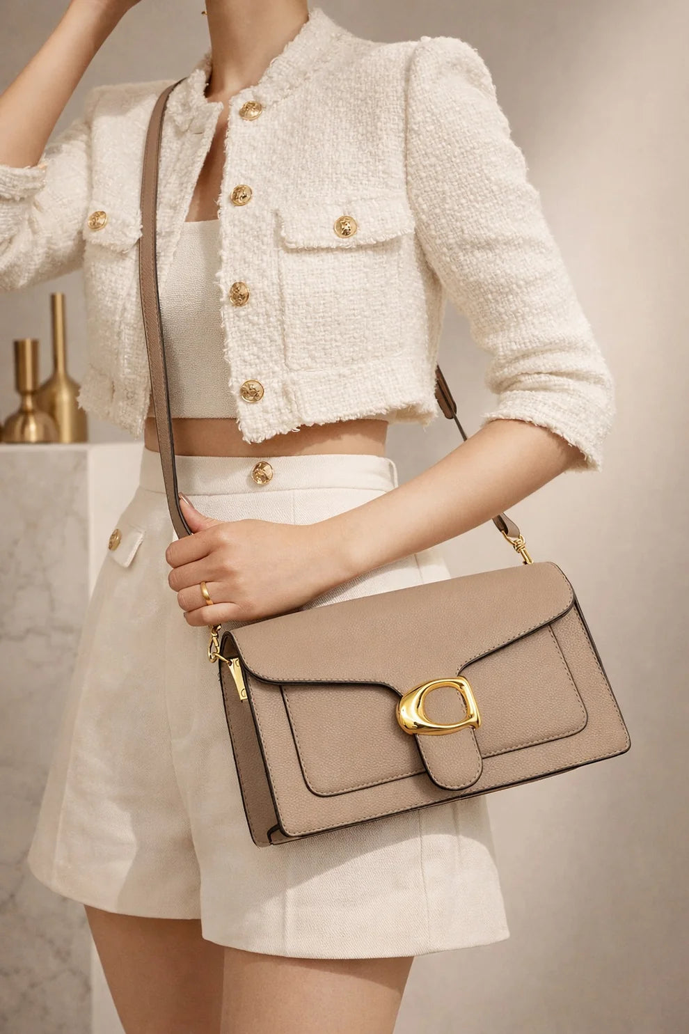 Original Outlet Coach shoulder bag – biscuit